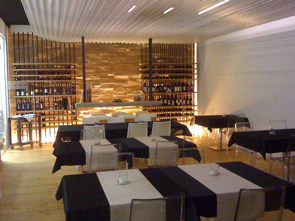 Allestimento-pizzeria-d-asporto-como Allestimento-pizzeria-d-asporto-como