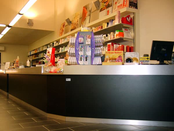 Arredamento-per-profumerie-Como-lissone Arredamento-per-profumerie-Como-lissone