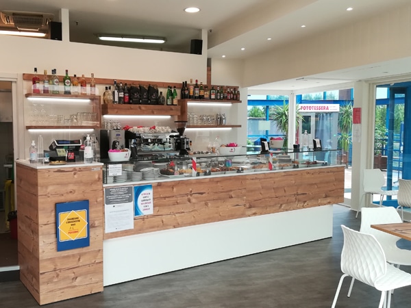 Progettazione-arredamento-bar-ristoranti-como