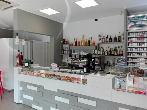 Allestimento-bar-como Allestimento-bar-como