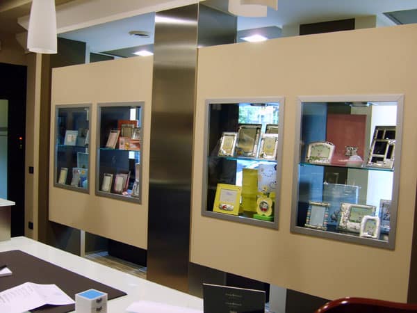 Progettazione-arredamenti-per-gioiellerie-varese-como Progettazione-arredamenti-per-gioiellerie-varese-como